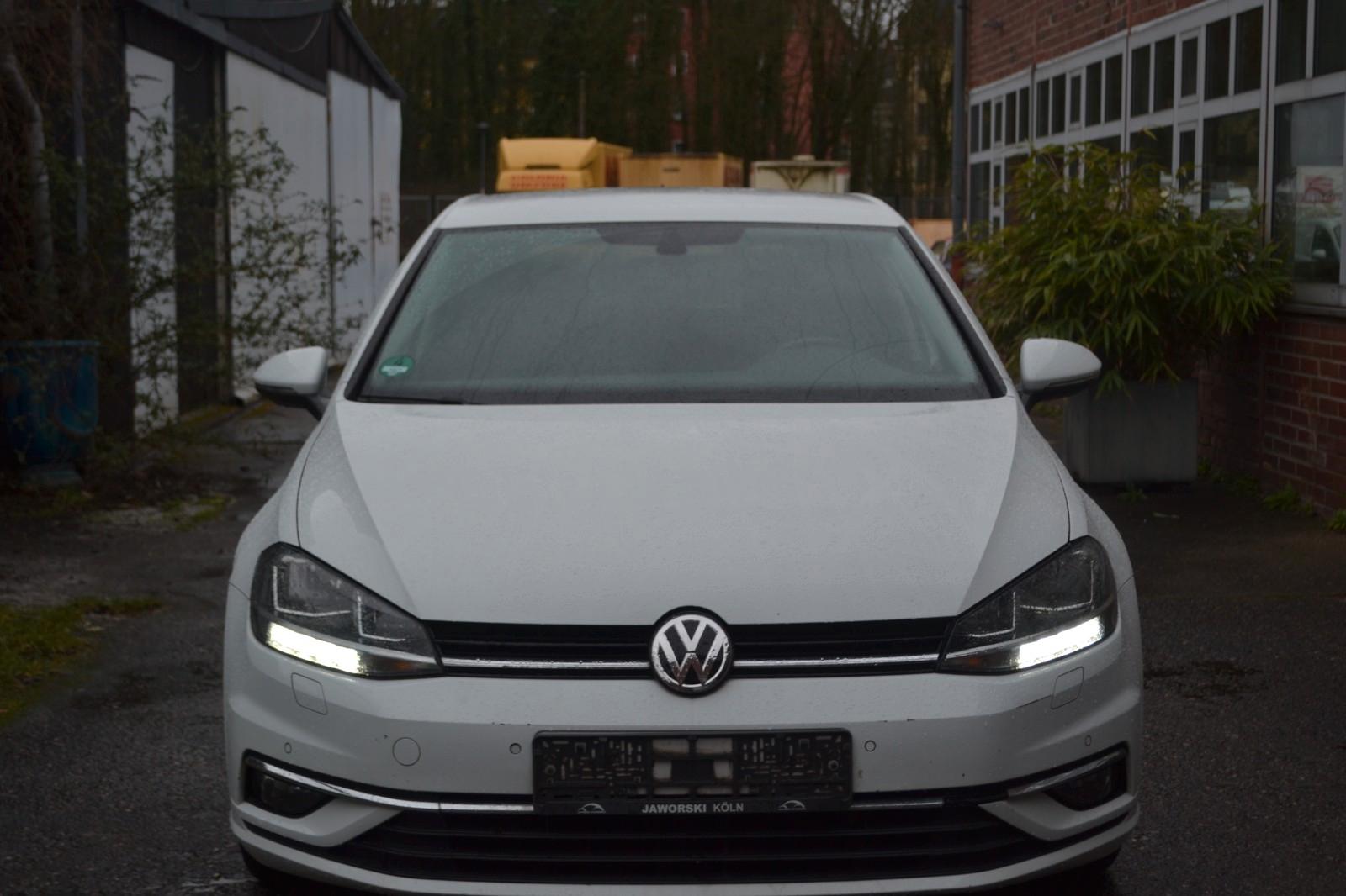 Volkswagen Golf 1.6 TDI-1HD-Navi-Alu-PDC-SHZ-Euro6