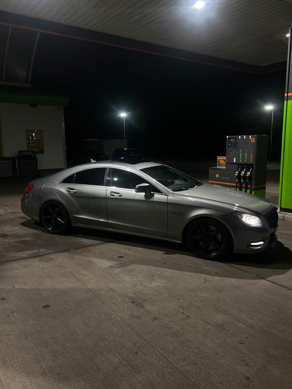 Mercedes-Benz CLS 500