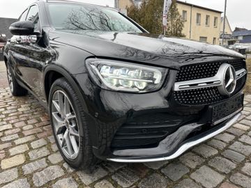 Fahrzeugabbildung Mercedes-Benz GLC 220d 4Matic AMG*Panorama*MBUX*Ambiente*