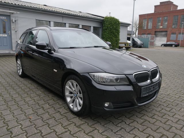 BMW 325i Touring xDrive Leder Pano Xenon Navi PDC