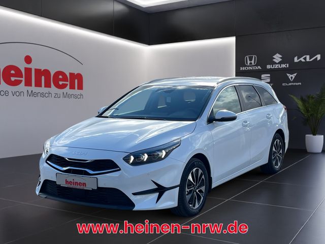 Kia cee'd SW Kombi 1.5 T-GDI DCT VISION NAVI ACC LED