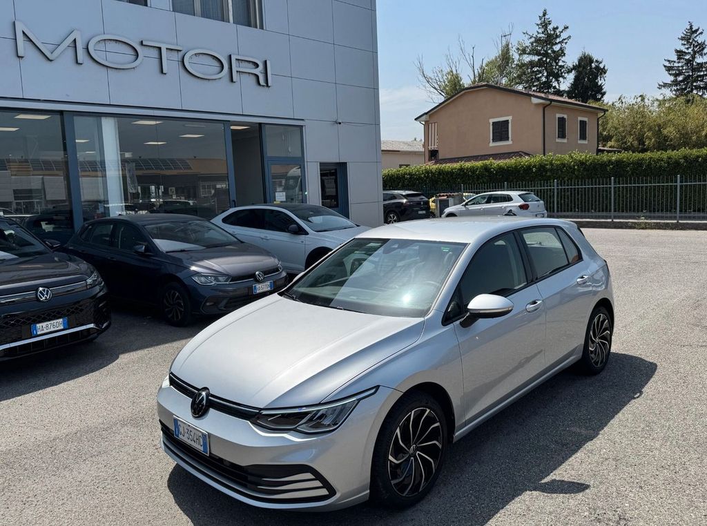 Image of Volkswagen Golf
