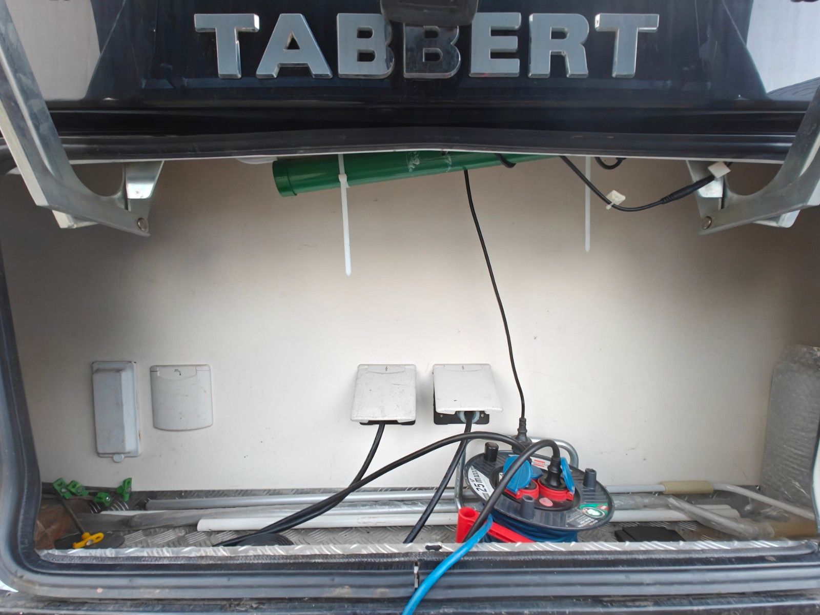Fahrzeugabbildung Tabbert Cellini Slide Out 750 HTD - Mover, Klima, SAT -