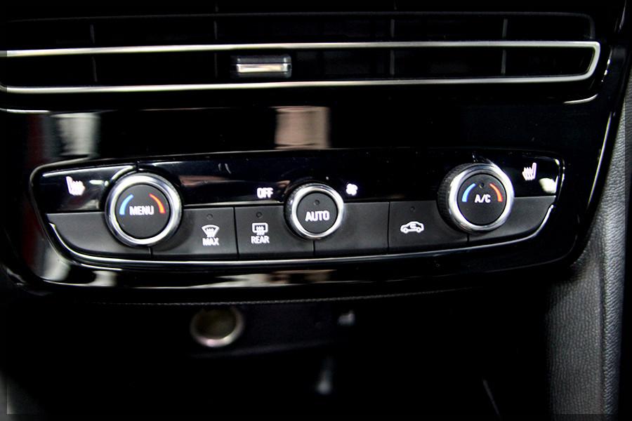 Opel Mokka Ultimate PDC / NAVI / CAM