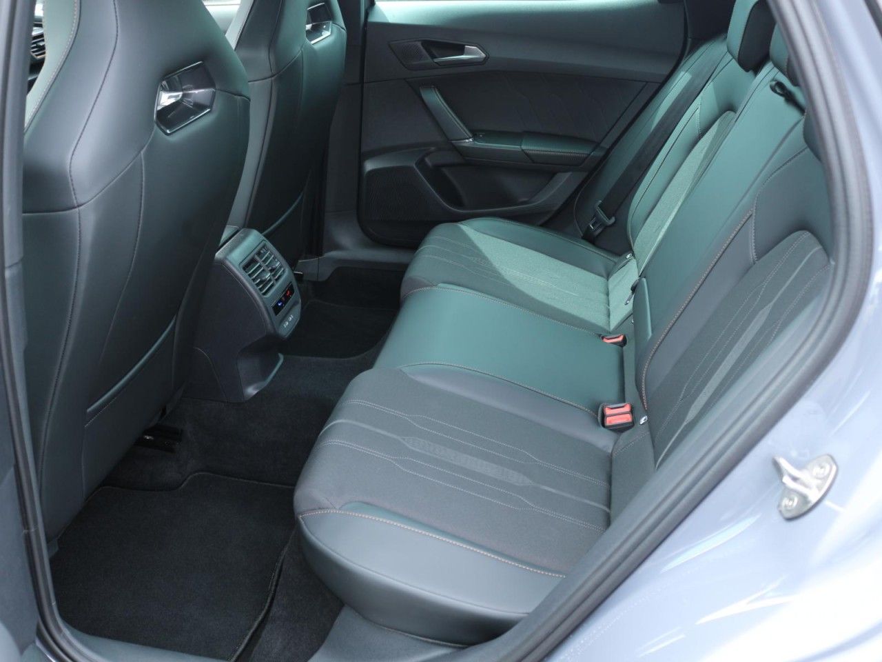 Fahrzeugabbildung CUPRA Formentor VZ 2.0 TSI 245 PS DSG