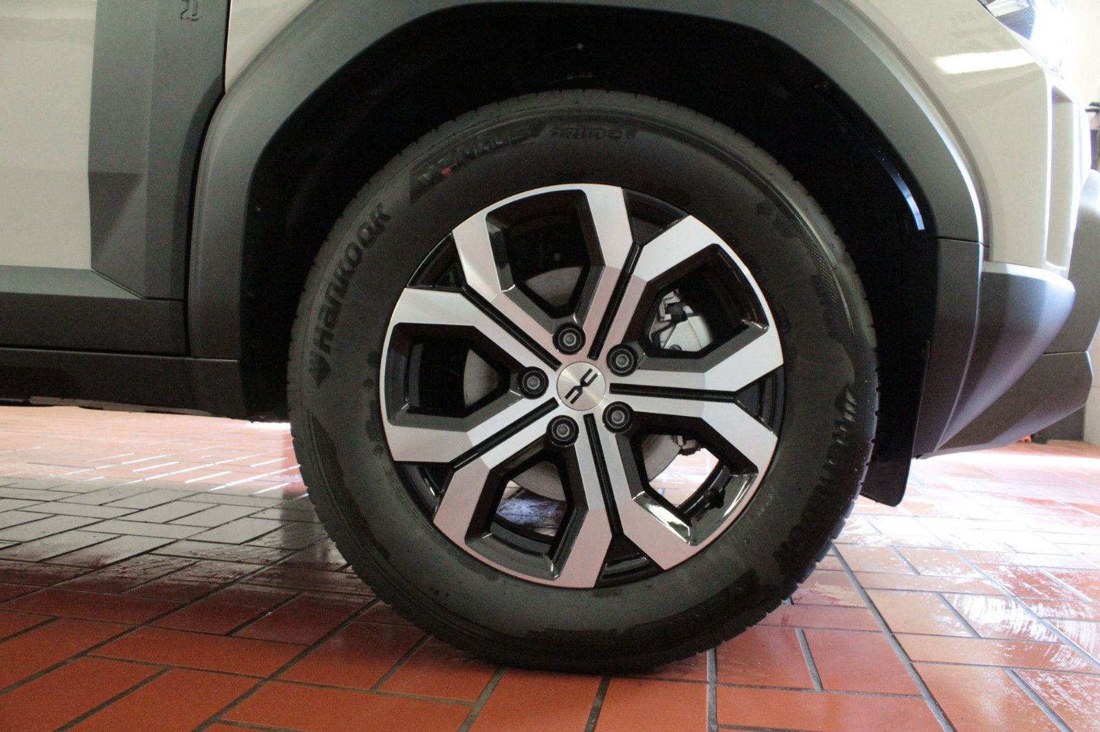 Fahrzeugabbildung Dacia Duster hybrid 140 Expression *Winterpaket*