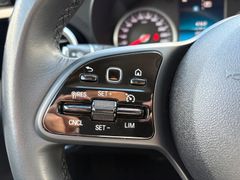 Fahrzeugabbildung Mercedes-Benz C 180 T CGI Navi Sitzh Alu LED el.Klappe 2.Hand
