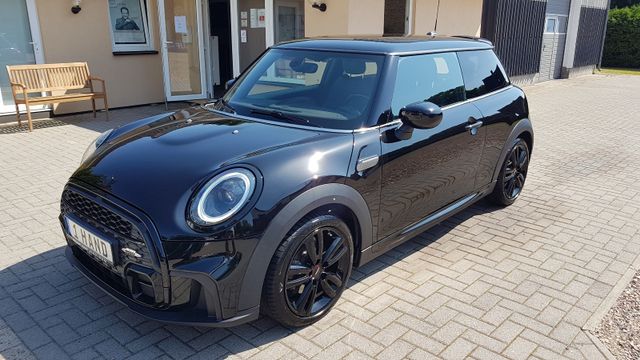 MINI John Cooper Works Trim