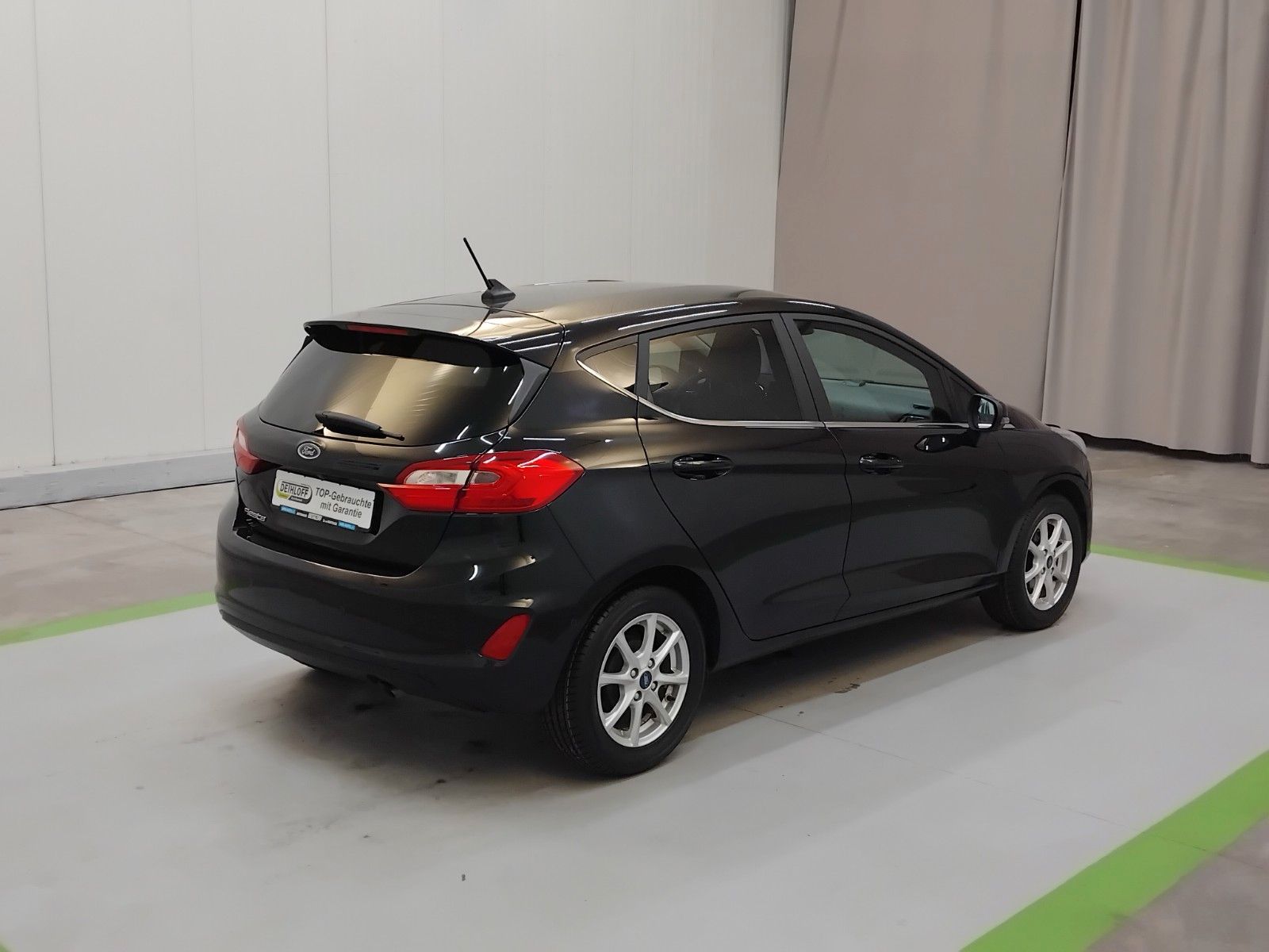 Ford Fiesta (09/2020, Benzin)