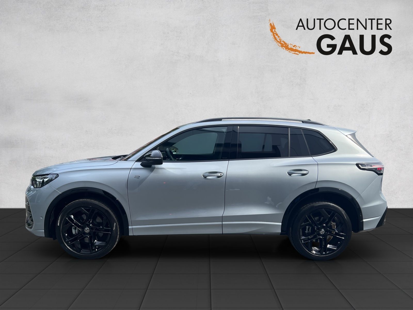 Tiguan R-Line 2.0 TSI DSG 4M AHK*ACC*Black Style