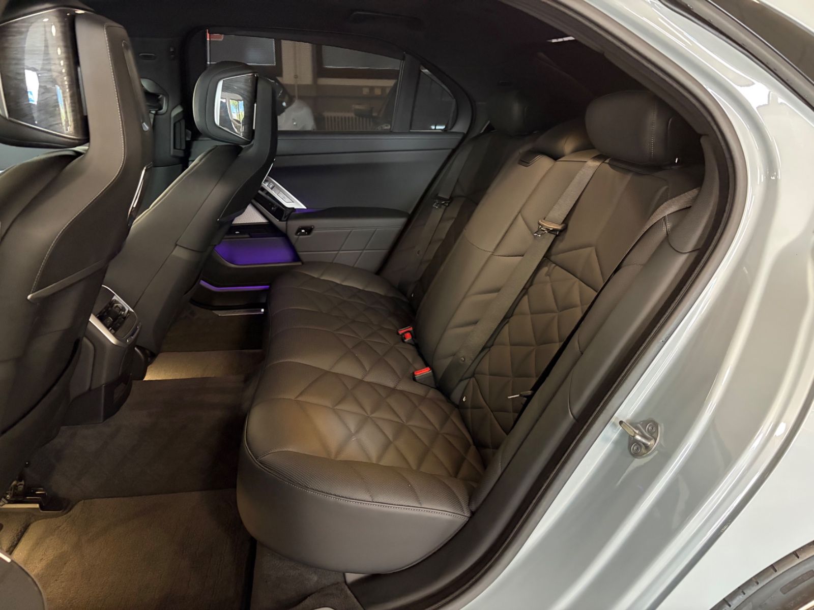 BMW 740i M Sport Paket*Kristall Paket*SkyLounge*B&W* foto 15