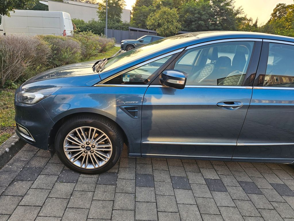 Image of Ford S-Max