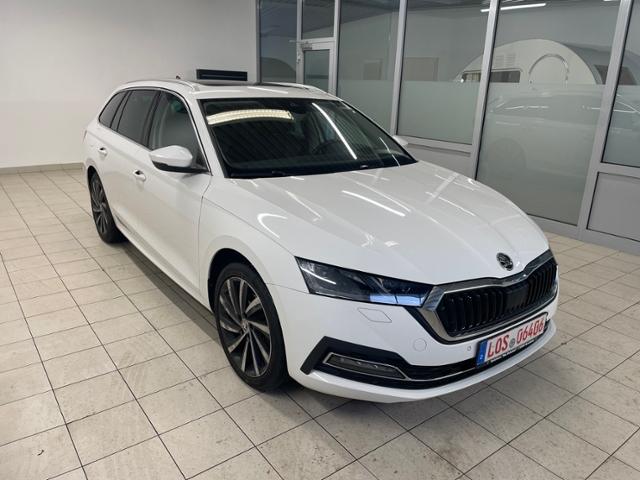 Skoda Octavia Combi 2.0 TDI DSG Style+Schiebedach+ACC+