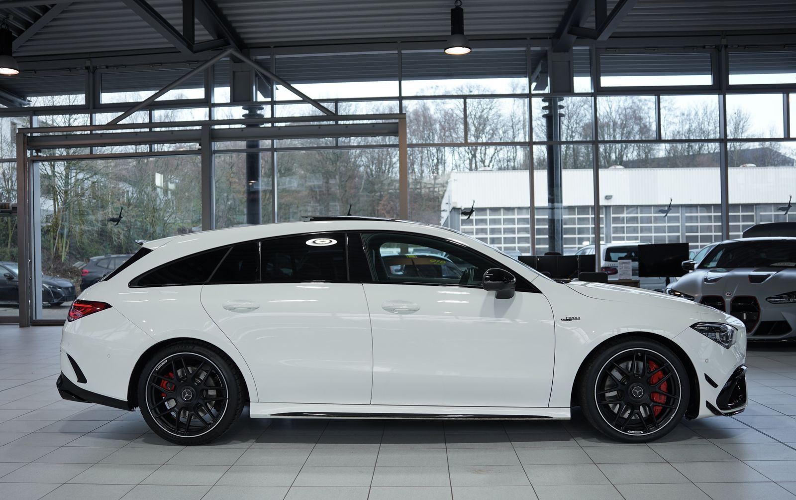 Mercedes Benz Cla 45 Amg Shooting Brake