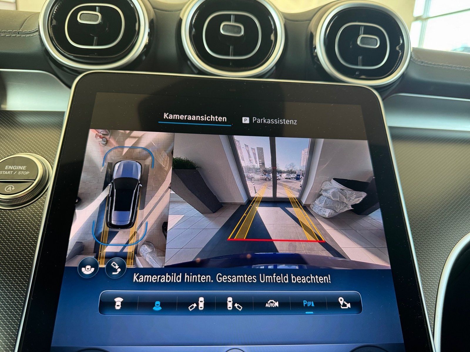 Fahrzeugabbildung Mercedes-Benz C 300 T d AMG*Distronic*360°*Digital-Light*AHK*