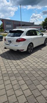 Porsche Cayenne S Hybrid S - Porsche mit Hybrid-Antrieb