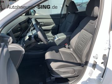 Hyundai TUCSON - 11