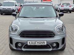 Fahrzeugabbildung Cooper Countryman Essential Trim