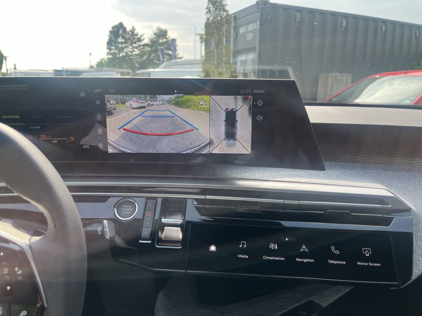 Fahrzeugabbildung Peugeot 3008 GT HYBRID 145 e-DSC6 Navi Memory Sitze ACC