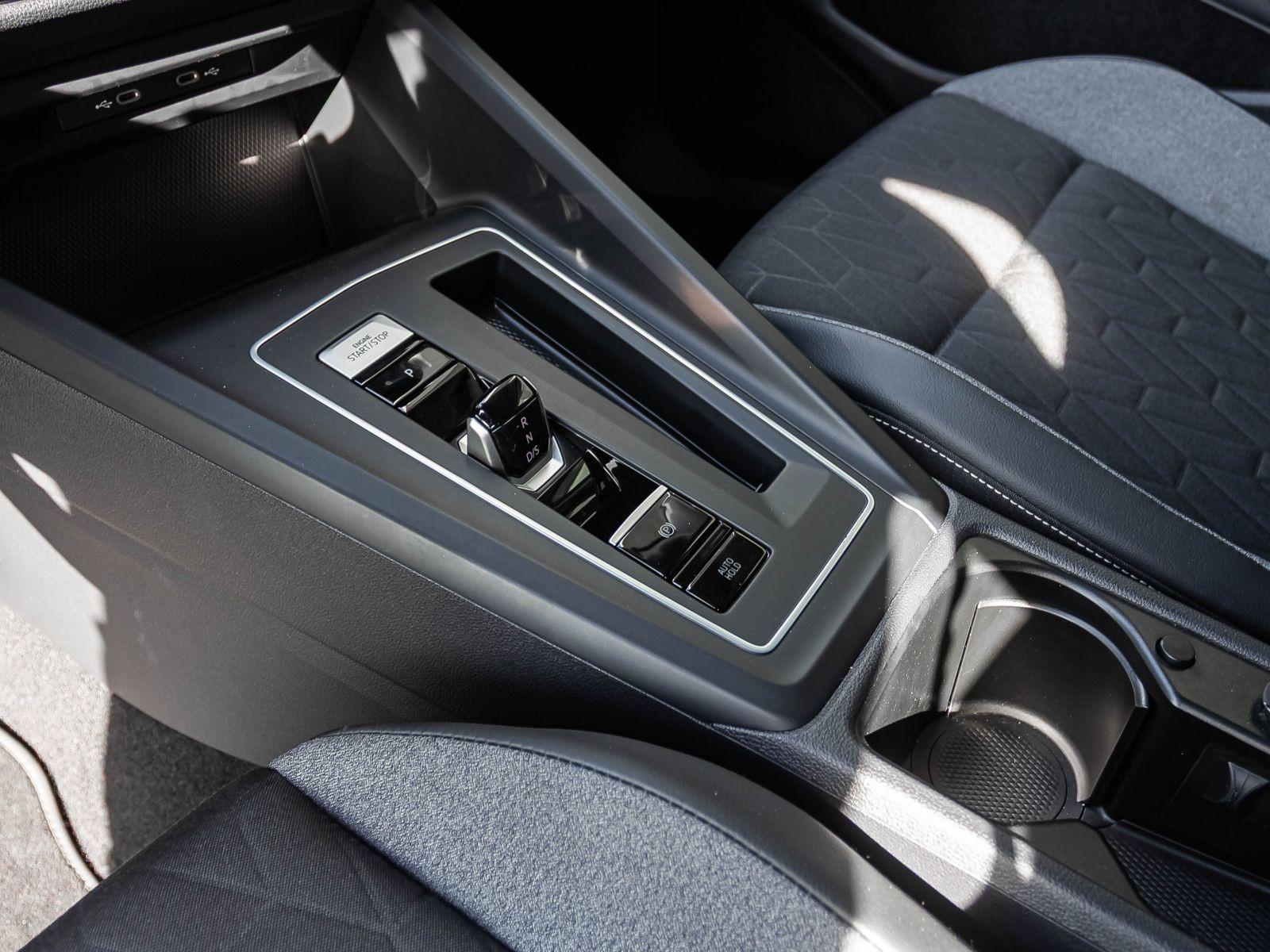 Volkswagen Golf VIII 1.5TSI DSG "Goal" Navi LED ACC AHK EPH, миниатюра 10
