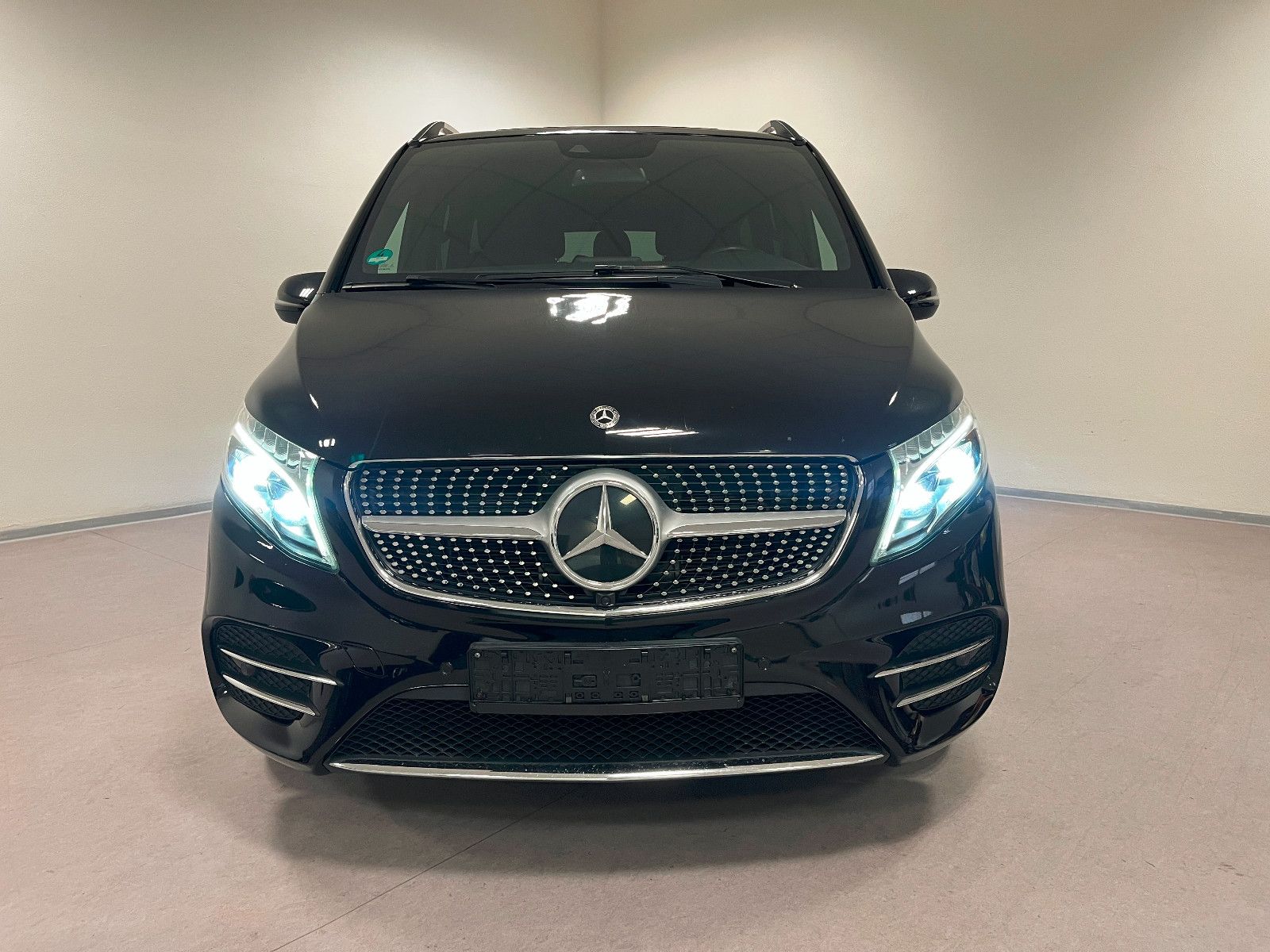 Mercedes-Benz V 250 d Lang AMG Line *7-Sitze/Kamera/LED foto 17