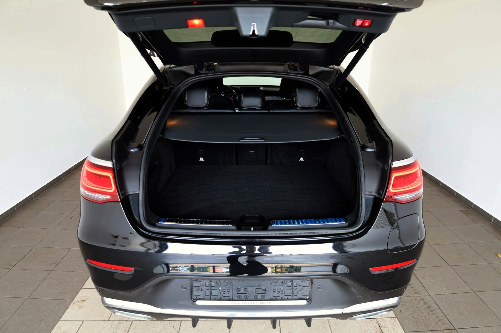 Fahrzeugabbildung Mercedes-Benz GLC 300 de Coupe 4Matic, AMG line,Navi,SH,Kamera