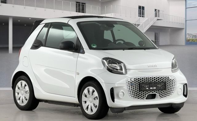 Smart ForTwo cabrio EQ SHZ DAB Tempomat Bluetooth