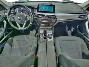 BMW 520 - 7