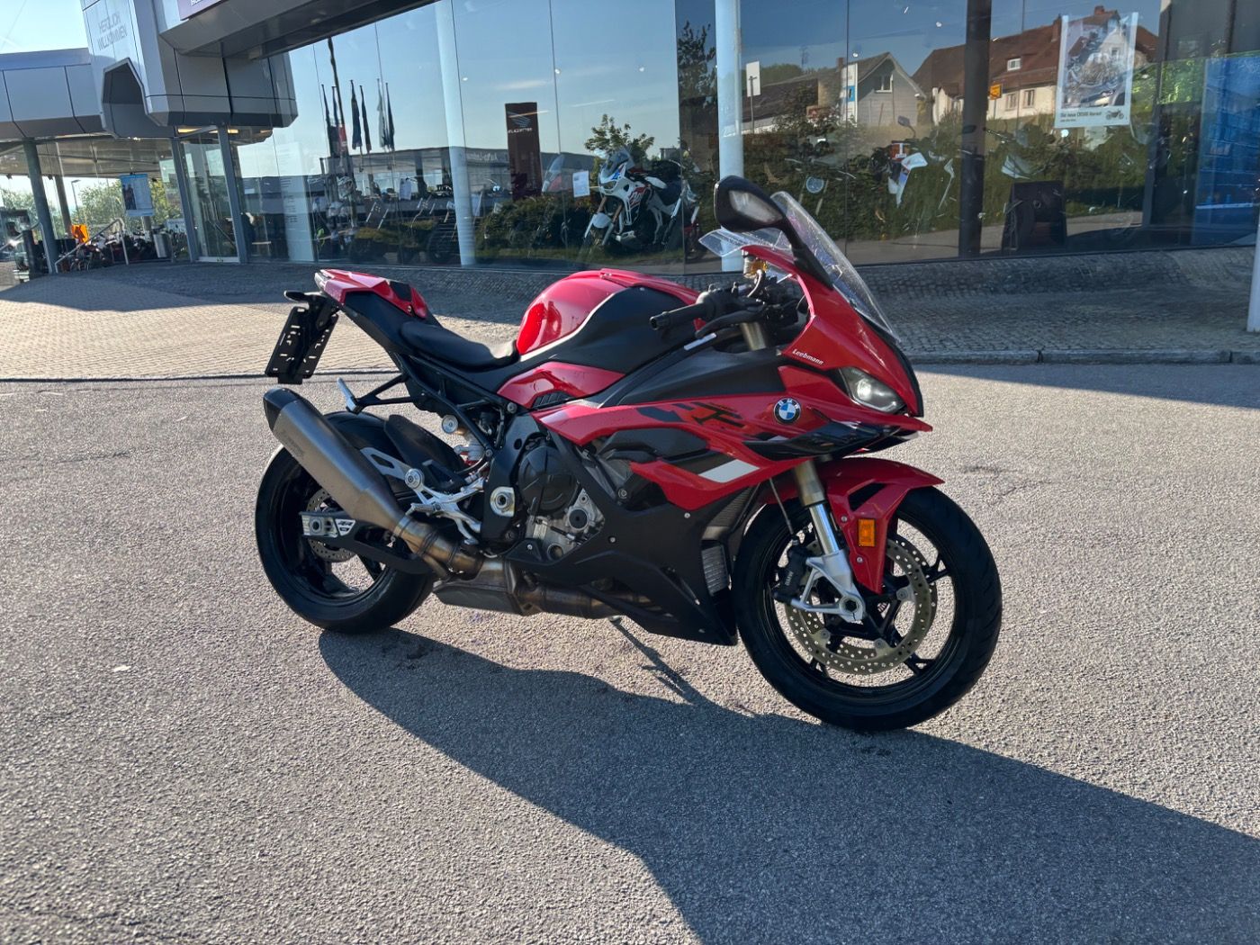 Fahrzeugabbildung BMW S 1000 RR Race- und Dynamikpaket