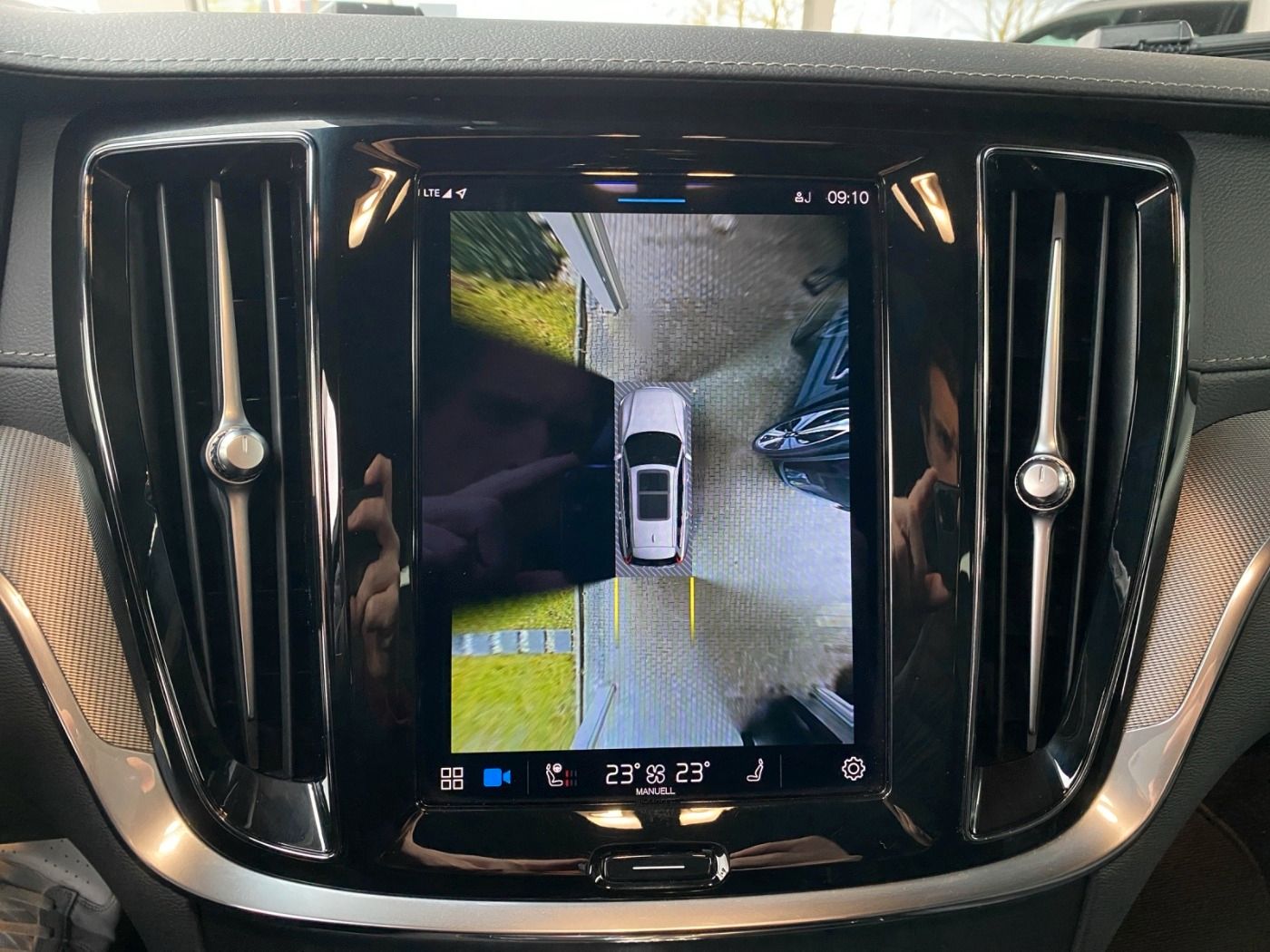 Volvo V60 T8 Ultimate Dark *DAB+*WinterP*SHZ*HUD foto 20