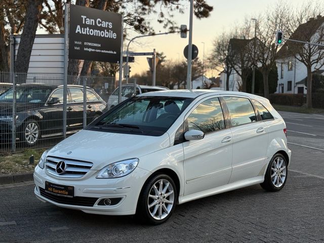 Mercedes-Benz B 200 B -Klasse *AHK*Navi*Bi-Xenon*