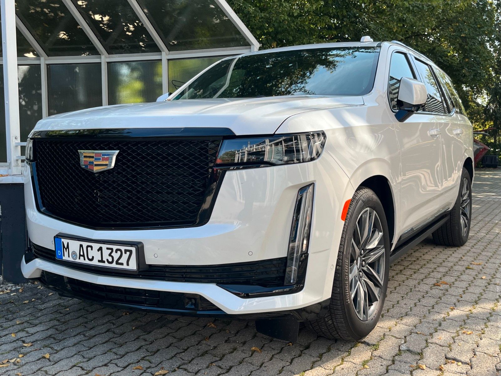 Fahrzeugabbildung Cadillac Escalade Sport Platinum 6.2 V8  4x4