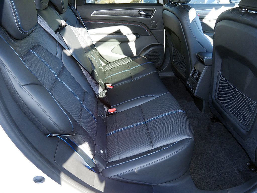 Fahrzeugabbildung Renault Arkana Esprit Alpine TCe 160 EDC