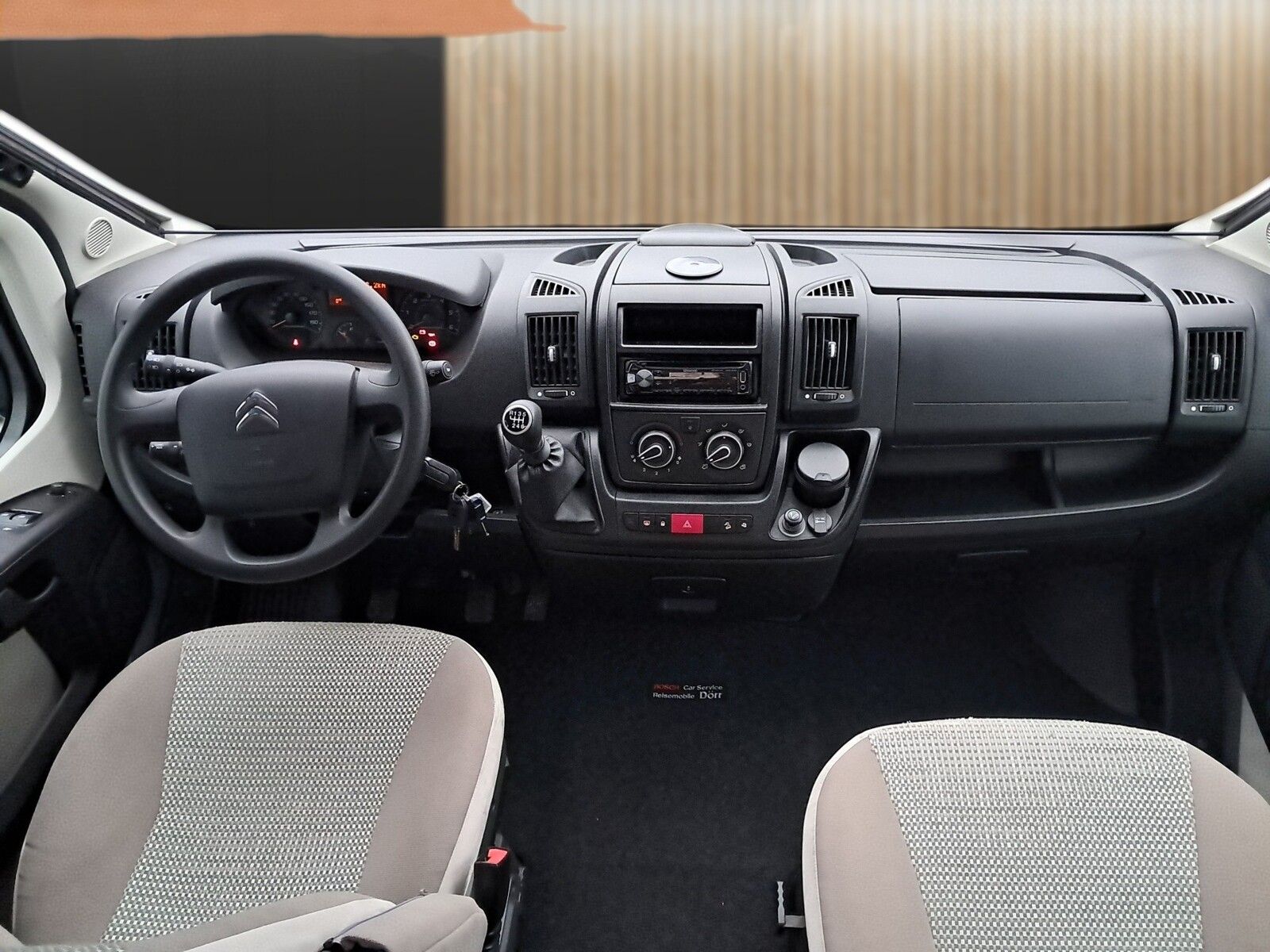 Fahrzeugabbildung Pössl 2Win Citroen Fahrradträger,Radio