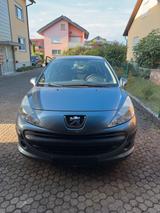 Peugeot Zuverlässiger Peugeot 207  Wenig km & seh... - Peugeot 207 in Freiburg