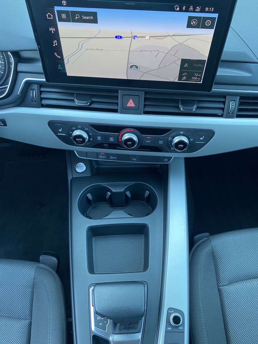 Fahrzeugabbildung Audi A4 Avant 35 TDI Advanced NAV+LED+ACC+HUD+DAB+1HD