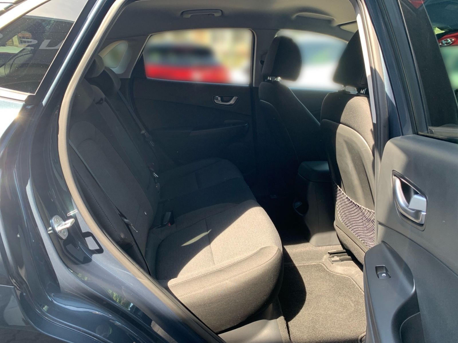 Fahrzeugabbildung Hyundai KONA Trend Elektro 64 kWh Navi Assistenz-Pak. 1H