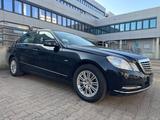 Mercedes-Benz E 220 CDI BLUE EFF. ELEGANCE AUT/NAV/PDC - Mercedes-Benz E 220: Cdi Elegance