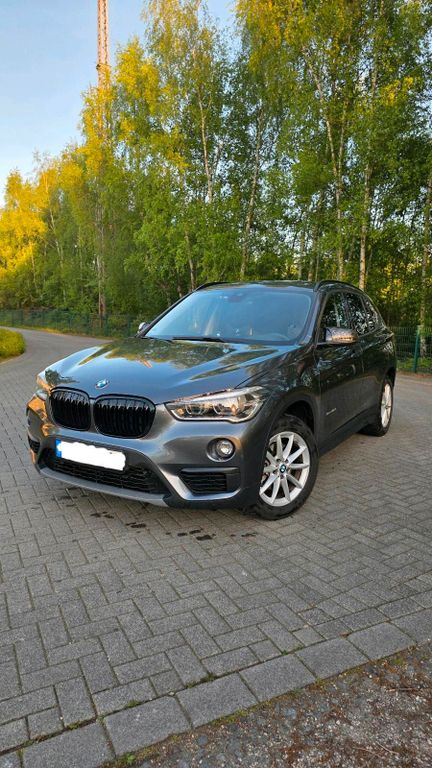 Image of BMW X1