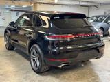 Porsche Macan Leder,Panorama,20Zoll,Bose,AHK,1.H,deutsch - Porsche Macan Gebrauchtwagen in München