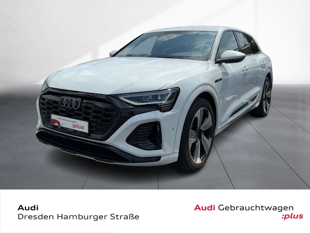 Image of Audi Q8 e-tron