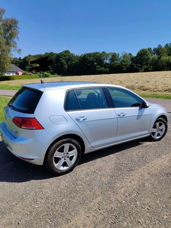 Image of Volkswagen Golf