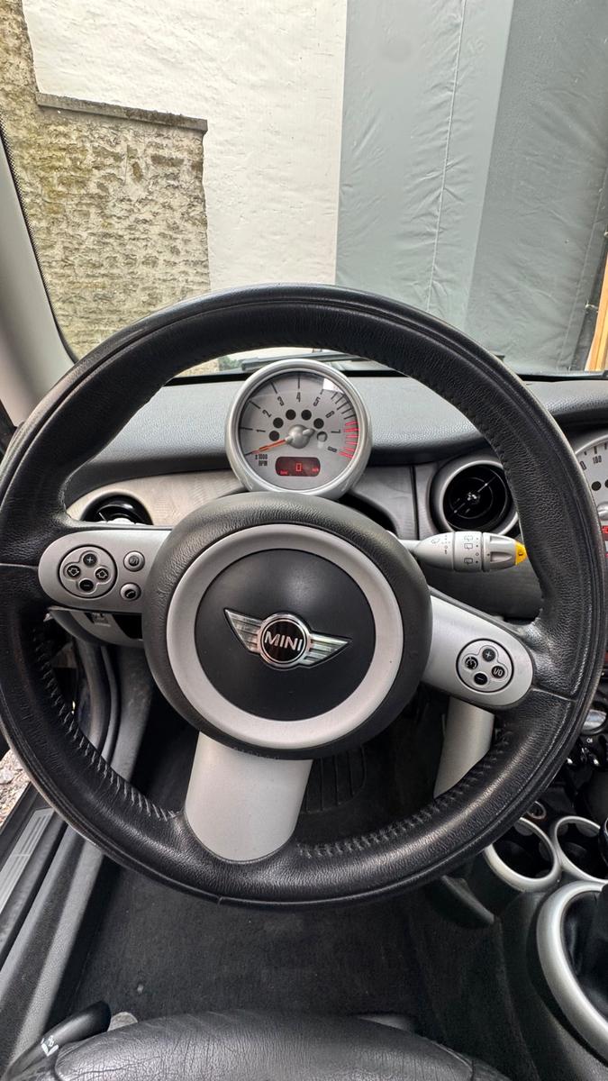 MINI Cooper - TÜV 02/28 - SHZ - Leder - Schiebedach