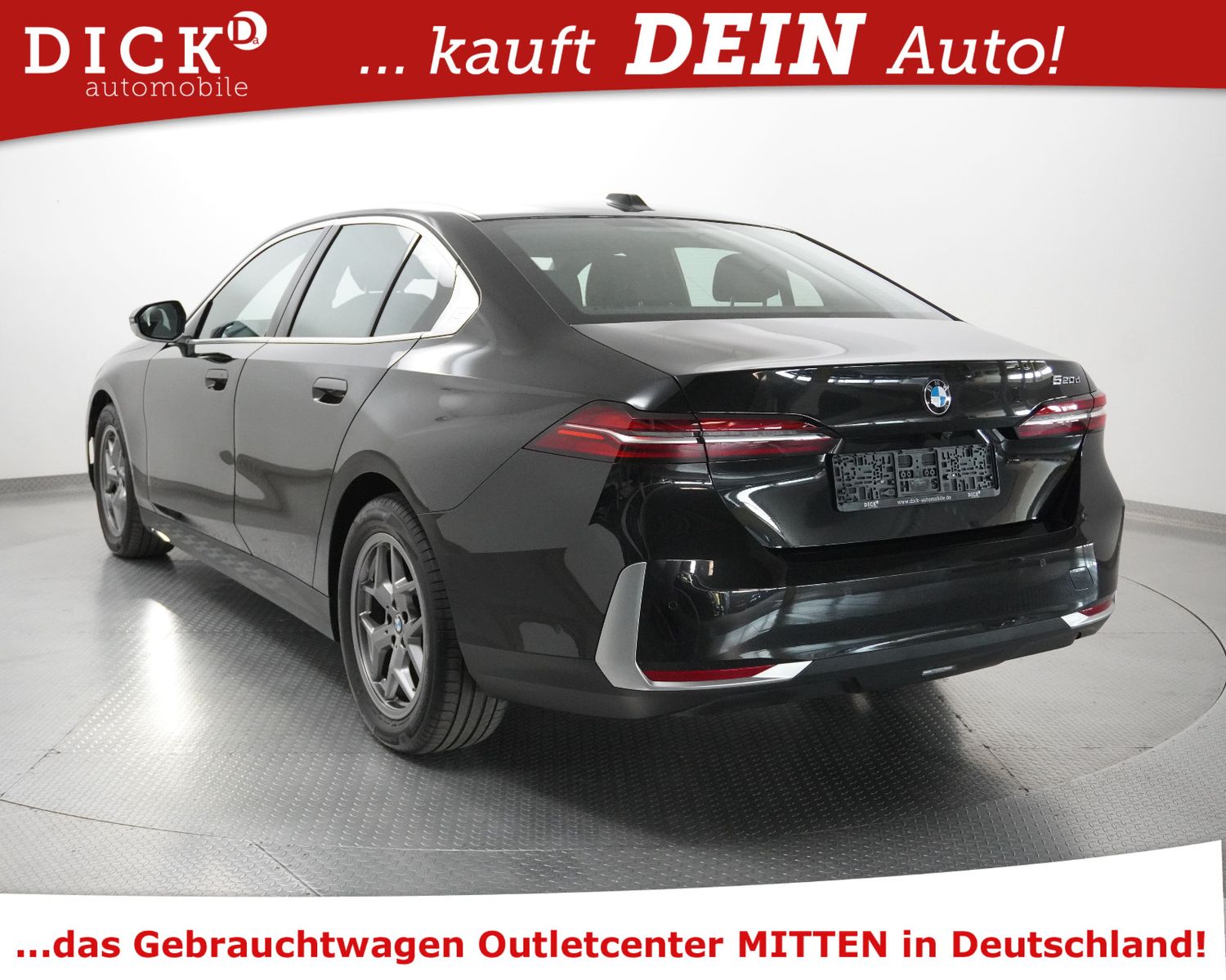 Fahrzeugabbildung BMW 520d Aut Sport LEDER+SHZ+KAM+H&K+NAVI PLUS+TEM+M