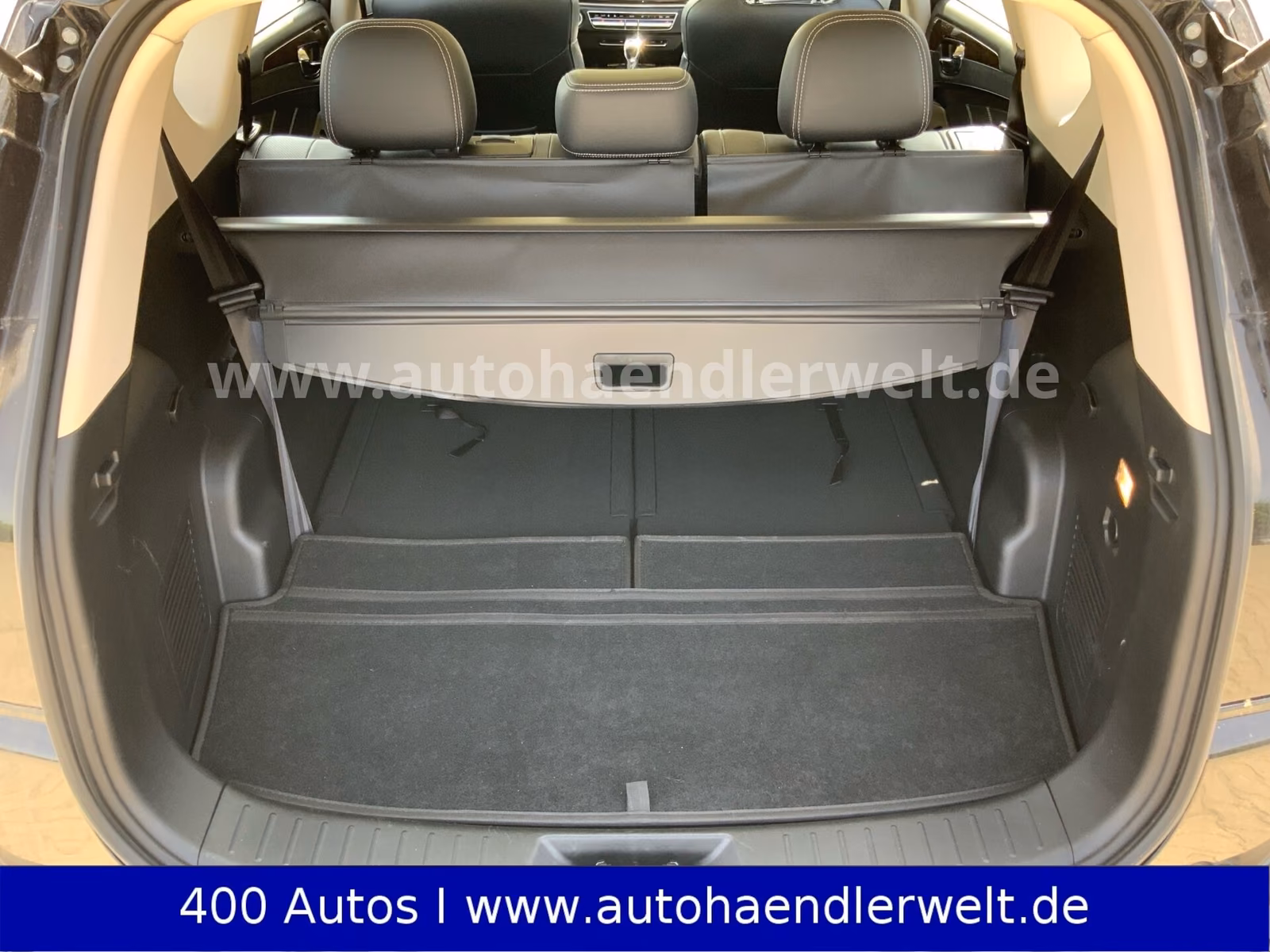 DFSK Glory 580 7-Sitze Leder Automatik