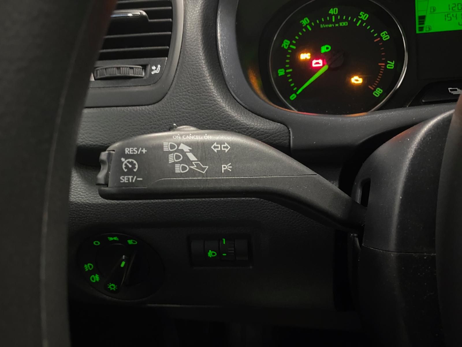 Fahrzeugabbildung SKODA Fabia PDC+SITZ-HEIZ+ALU