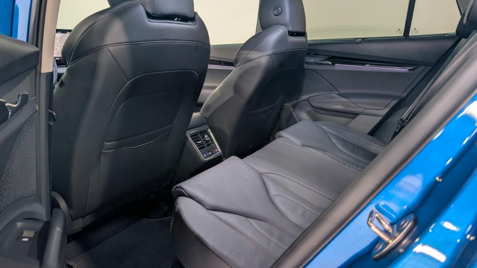 Skoda Enyaq 80 Suite ACC*SIDE*KAM*AHK*MEMO*W-PUMPE