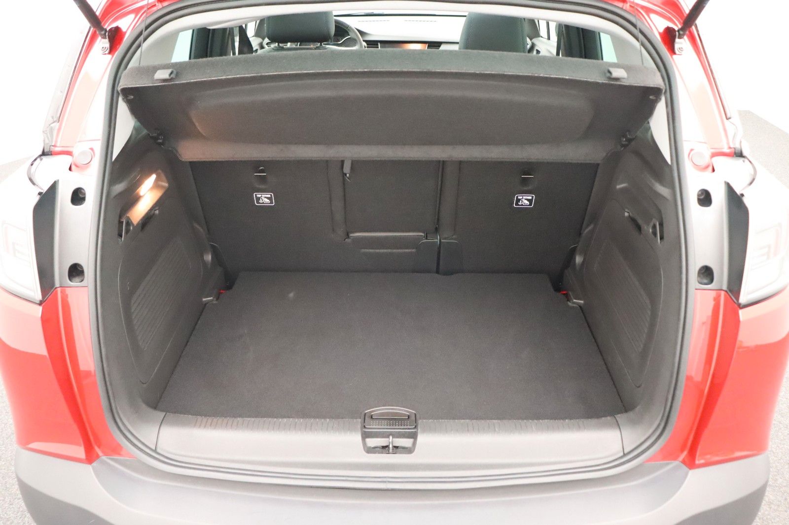 Fahrzeugabbildung Opel Crossland 1.2 Ultimate Paket NAVI HUD LED PANO