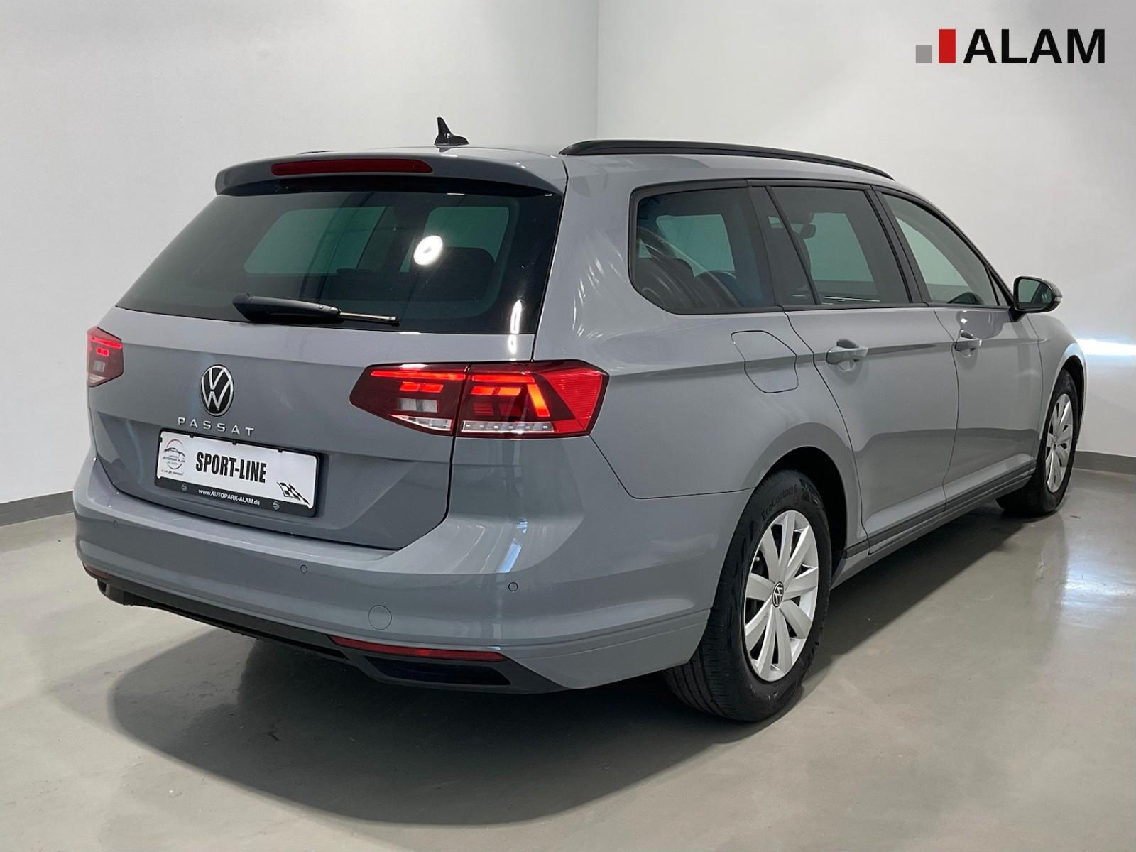 Volkswagen Passat Variant 1,5 TSI DSG CarPlay LaneNavi RFK