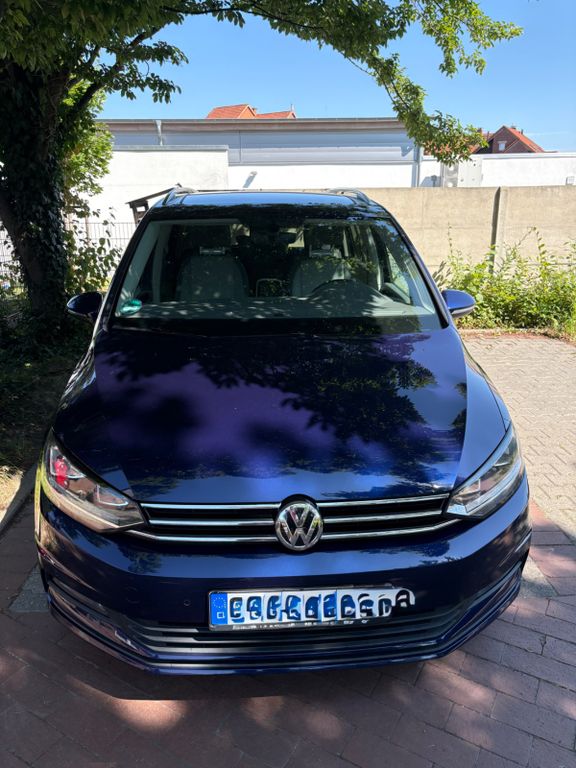 Image of Volkswagen Touran